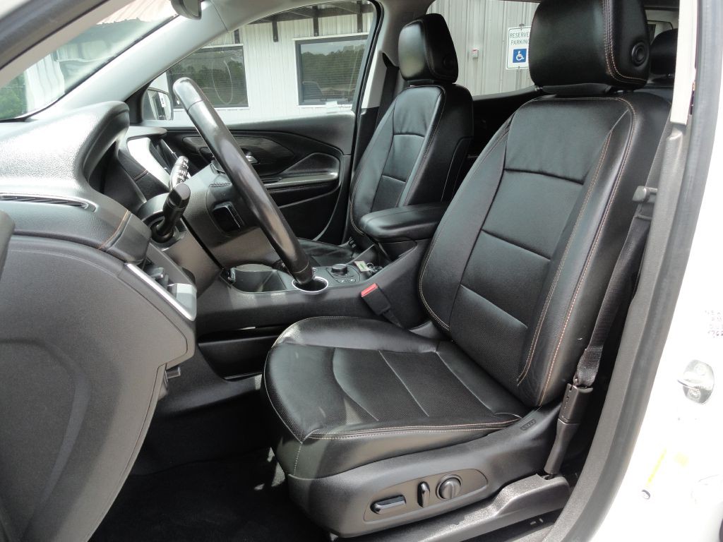 2020 GMC Terrain Image 11