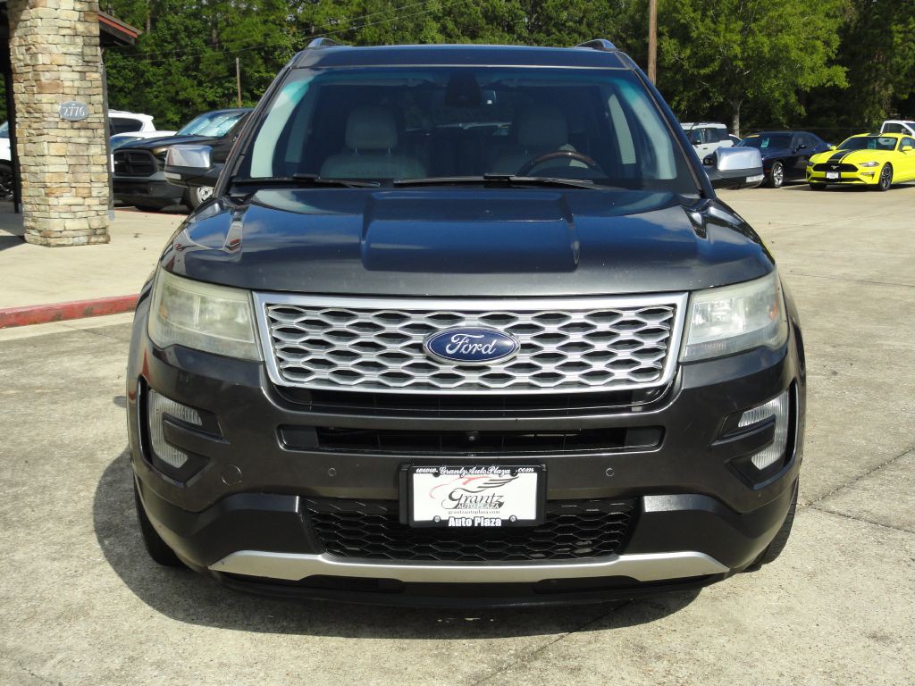 2016 Ford Explorer Image 2