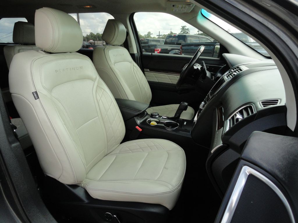 2016 Ford Explorer Image 7