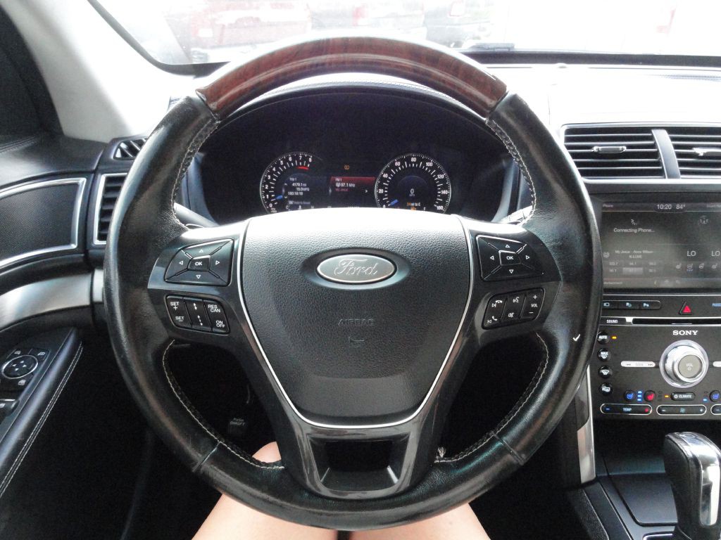 2016 Ford Explorer Image 29