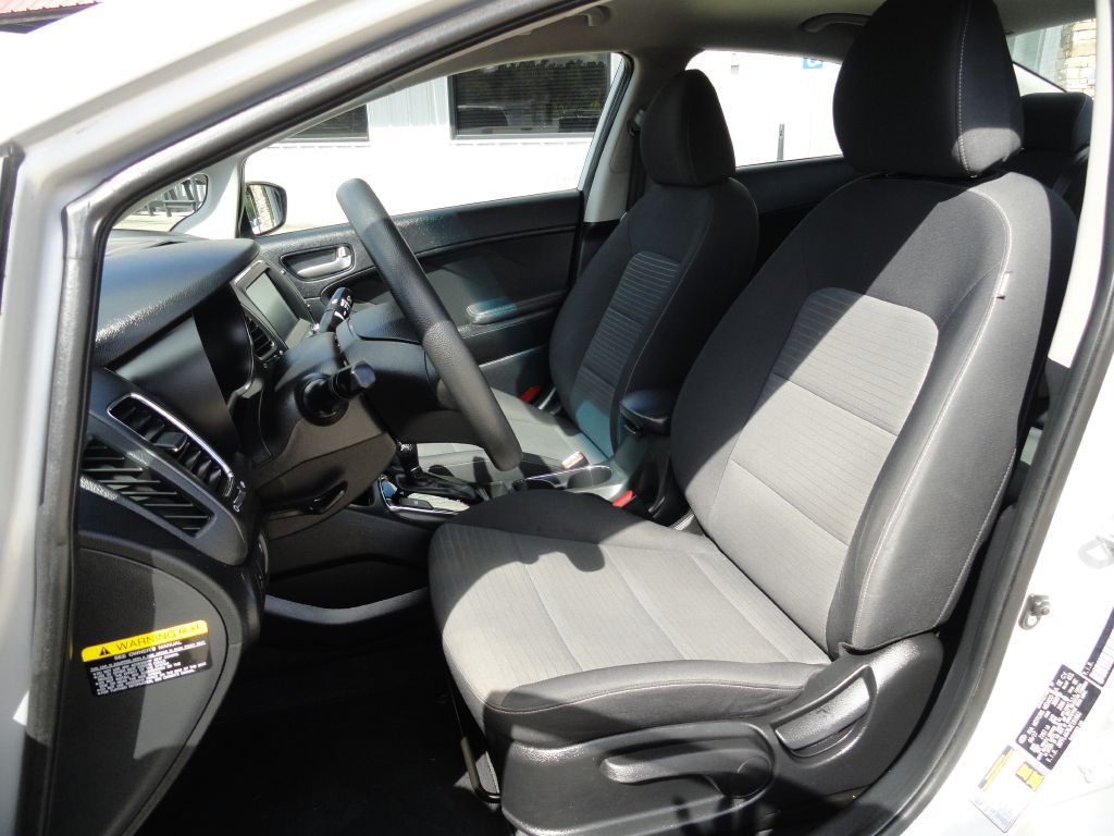 2018 Kia Forte Image 10