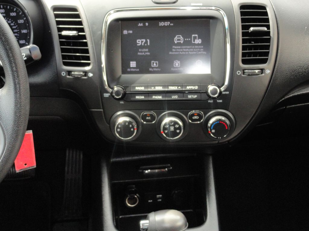 2018 Kia Forte Image 13