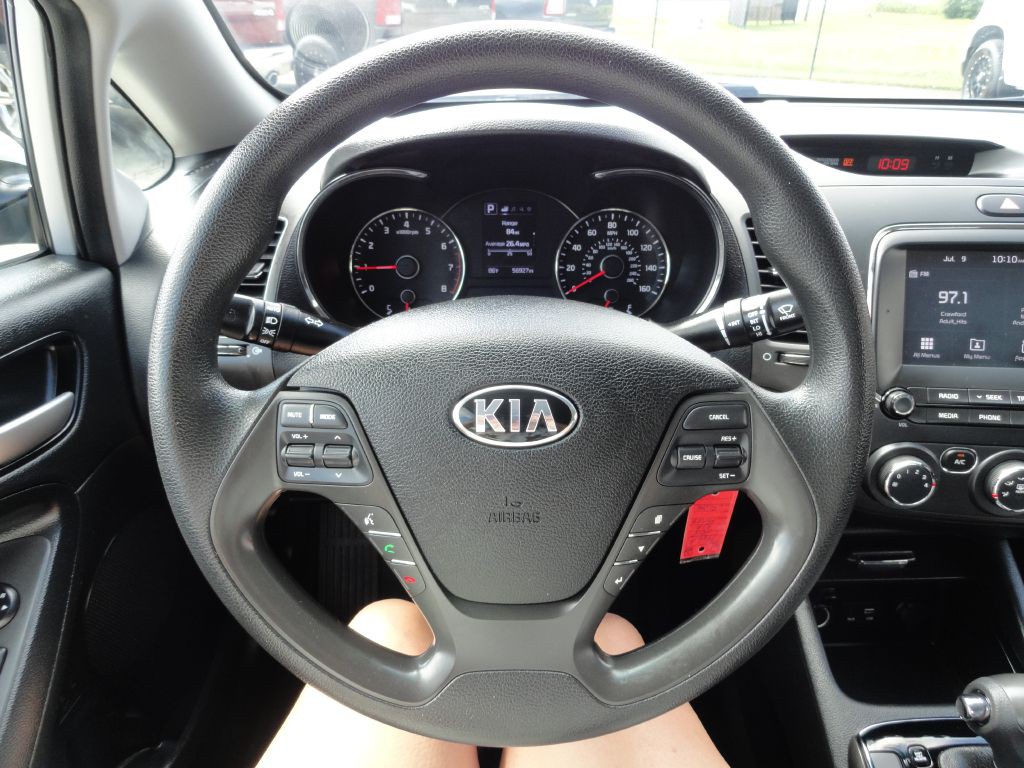 2018 Kia Forte Image 19