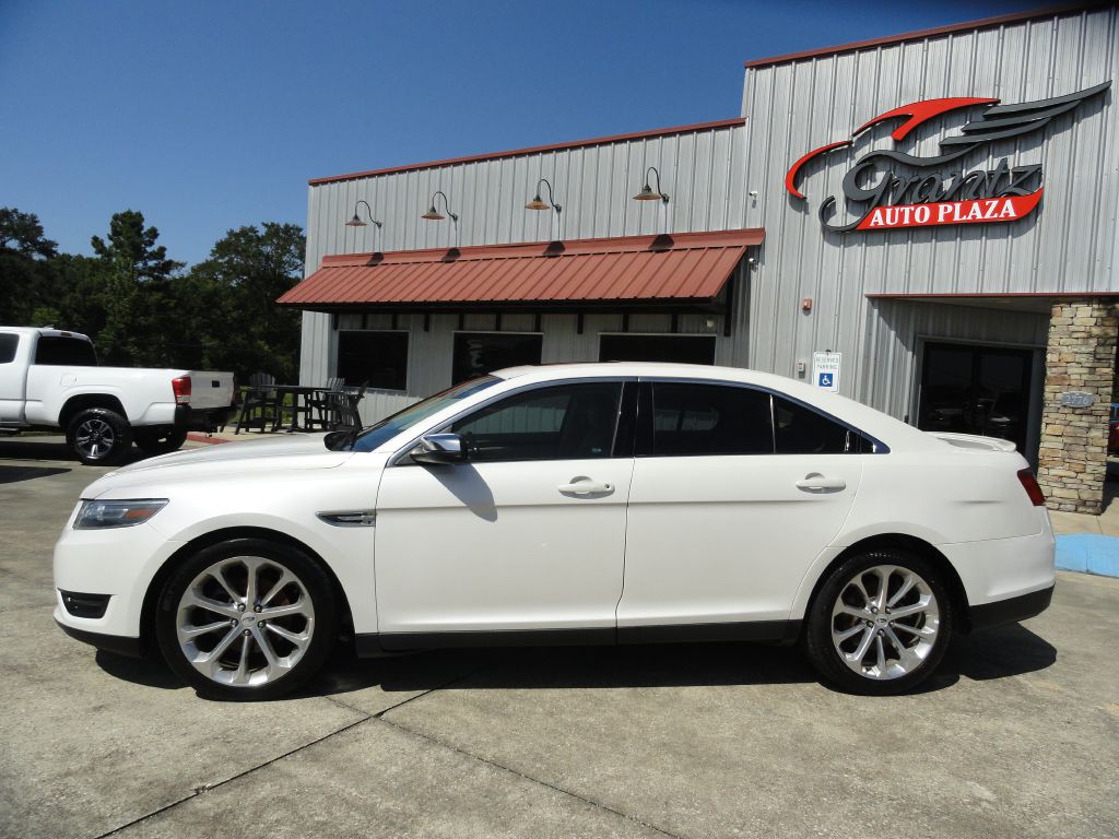 2015 Ford Taurus Image 3