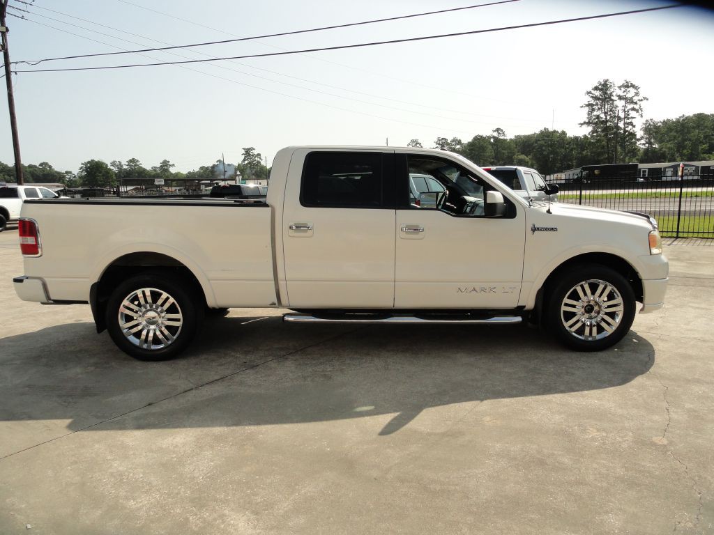 2007 Lincoln Mark LT Image 5