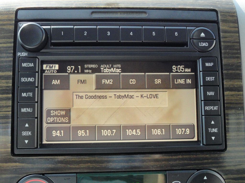 2007 Lincoln Mark LT Image 16