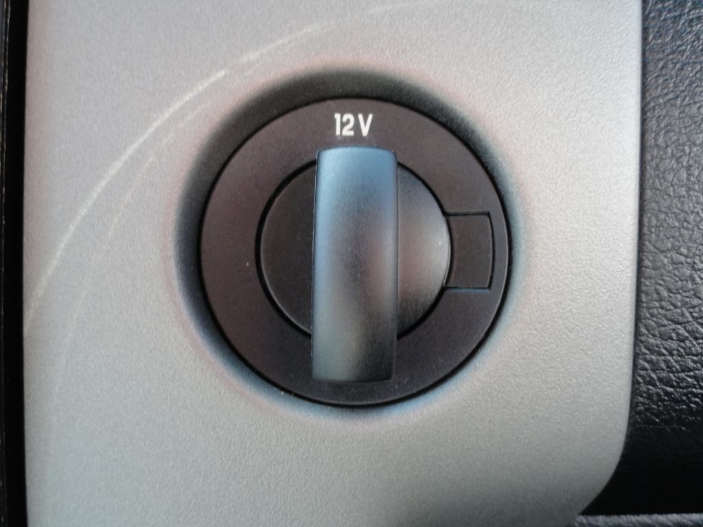 2007 Lincoln Mark LT Image 31