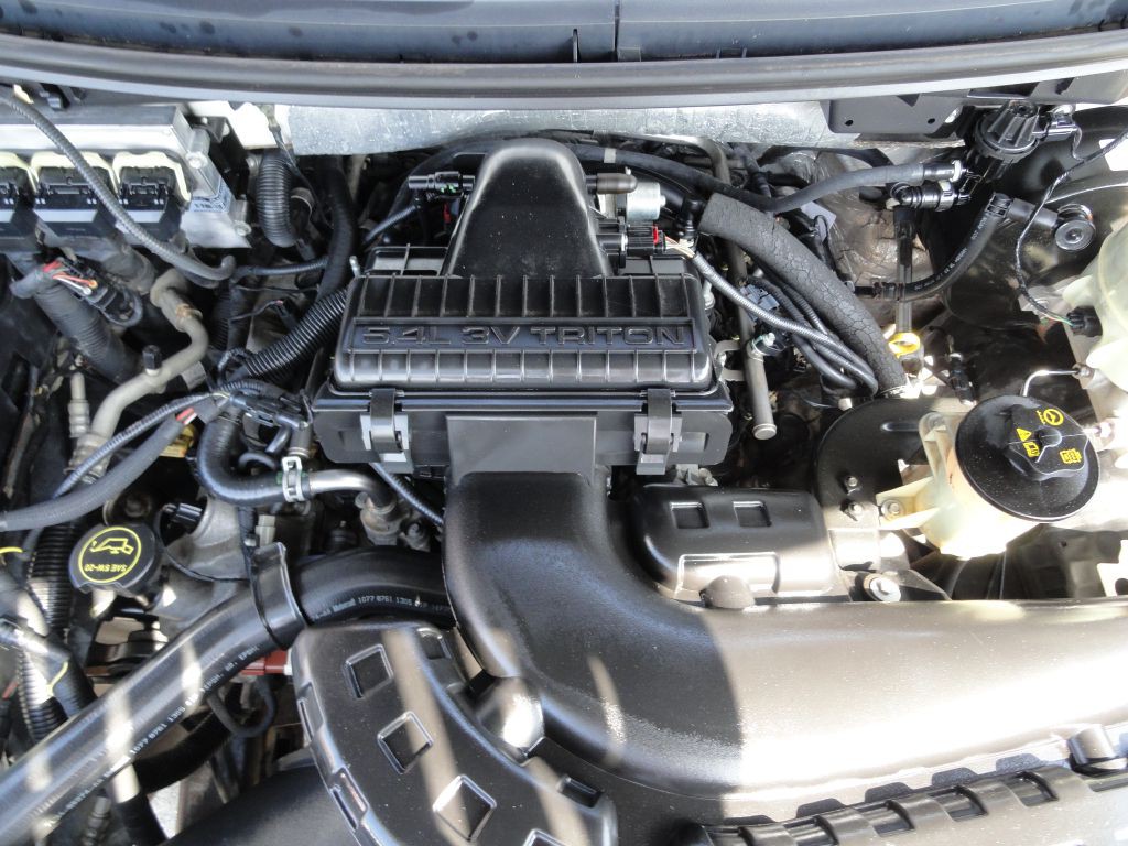 2007 Lincoln Mark LT Image 39