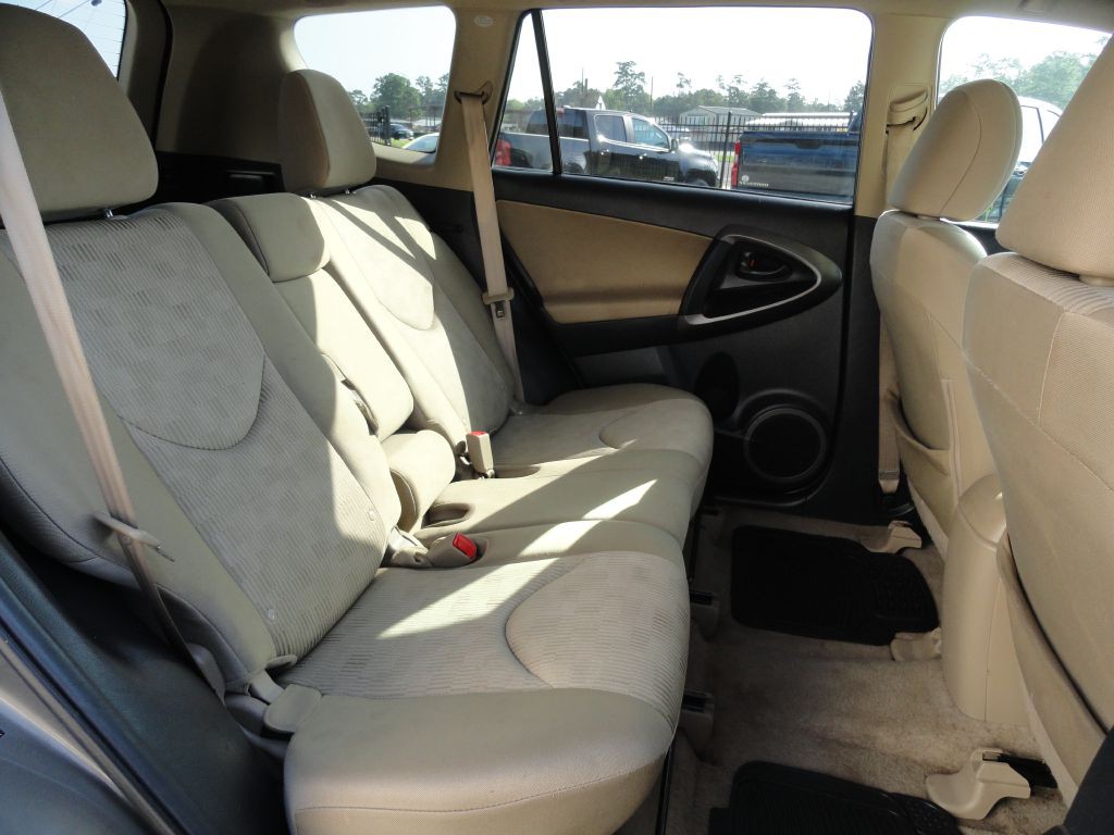 2012 Toyota Rav4 Image 7
