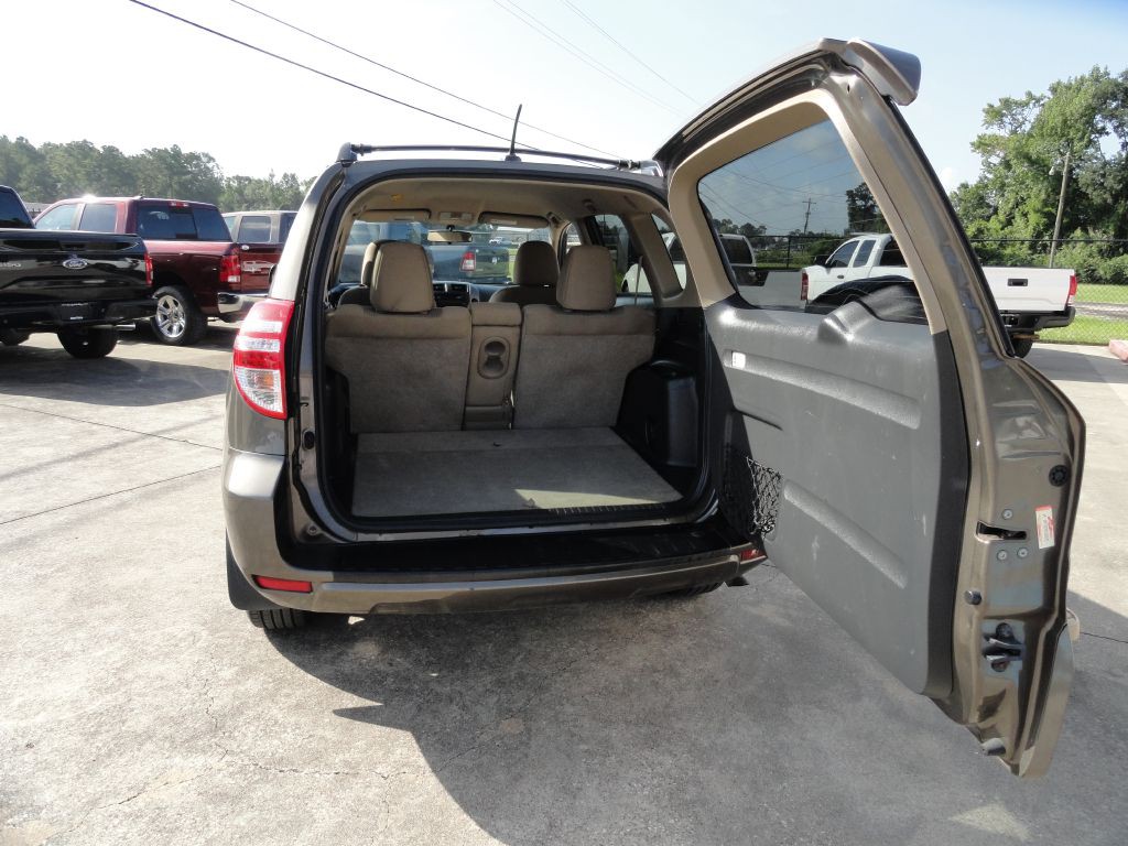 2012 Toyota Rav4 Image 11