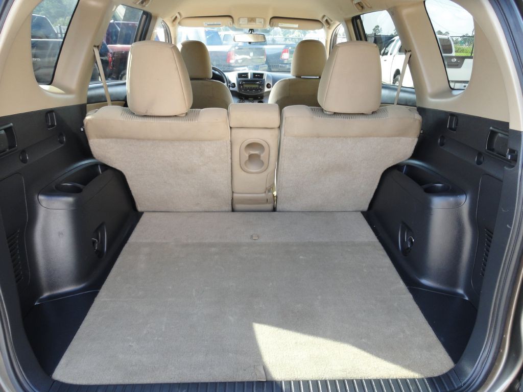 2012 Toyota Rav4 Image 12