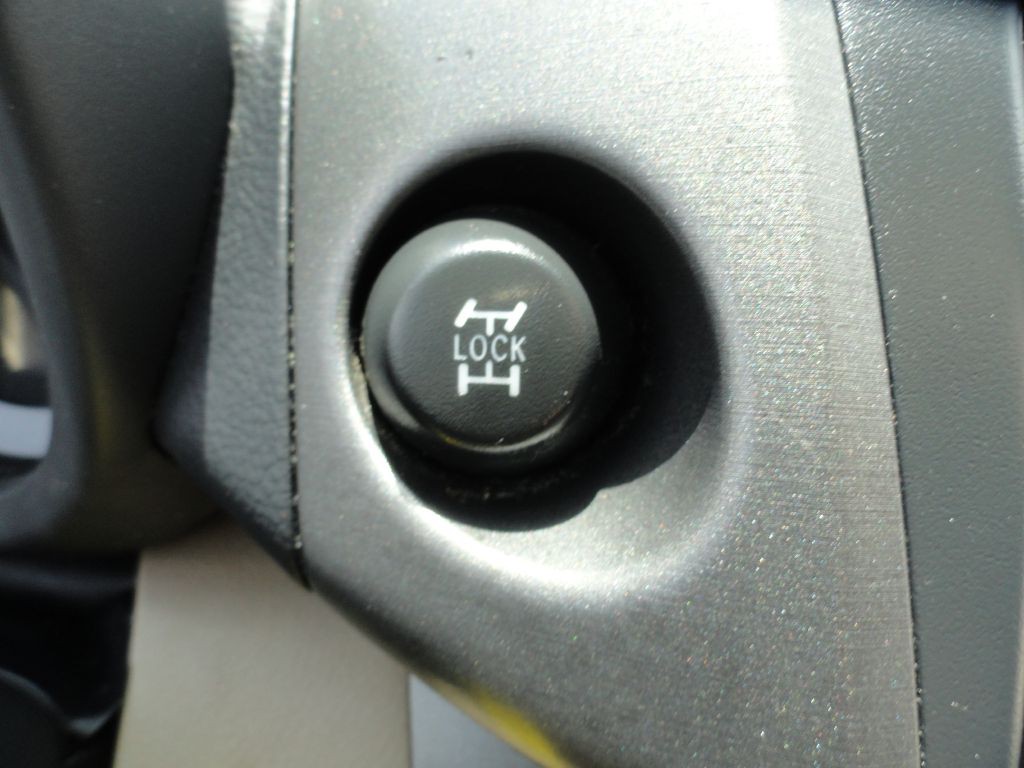 2012 Toyota Rav4 Image 19