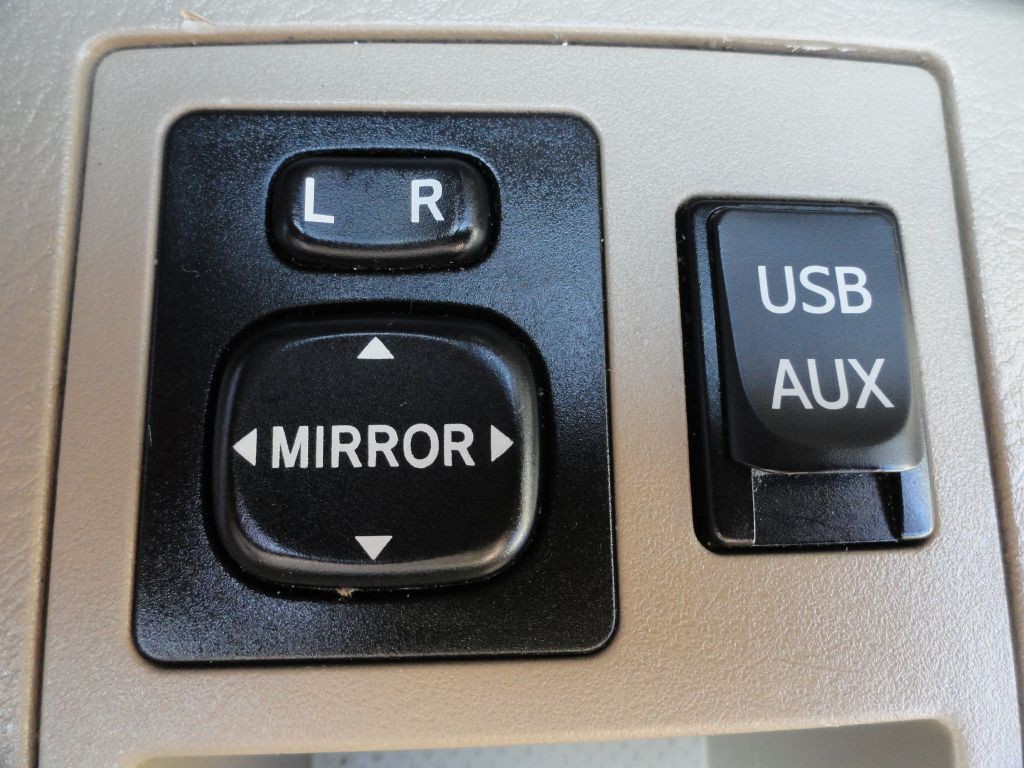 2012 Toyota Rav4 Image 23