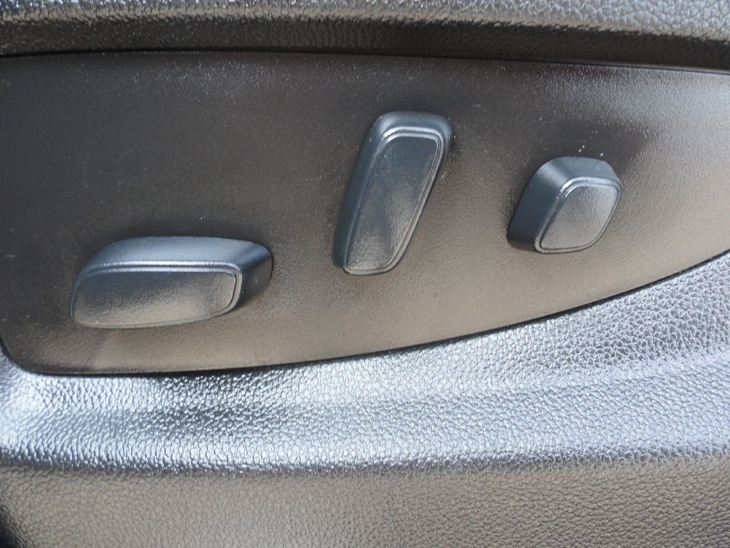 2019 Chevrolet Suburban Image 31