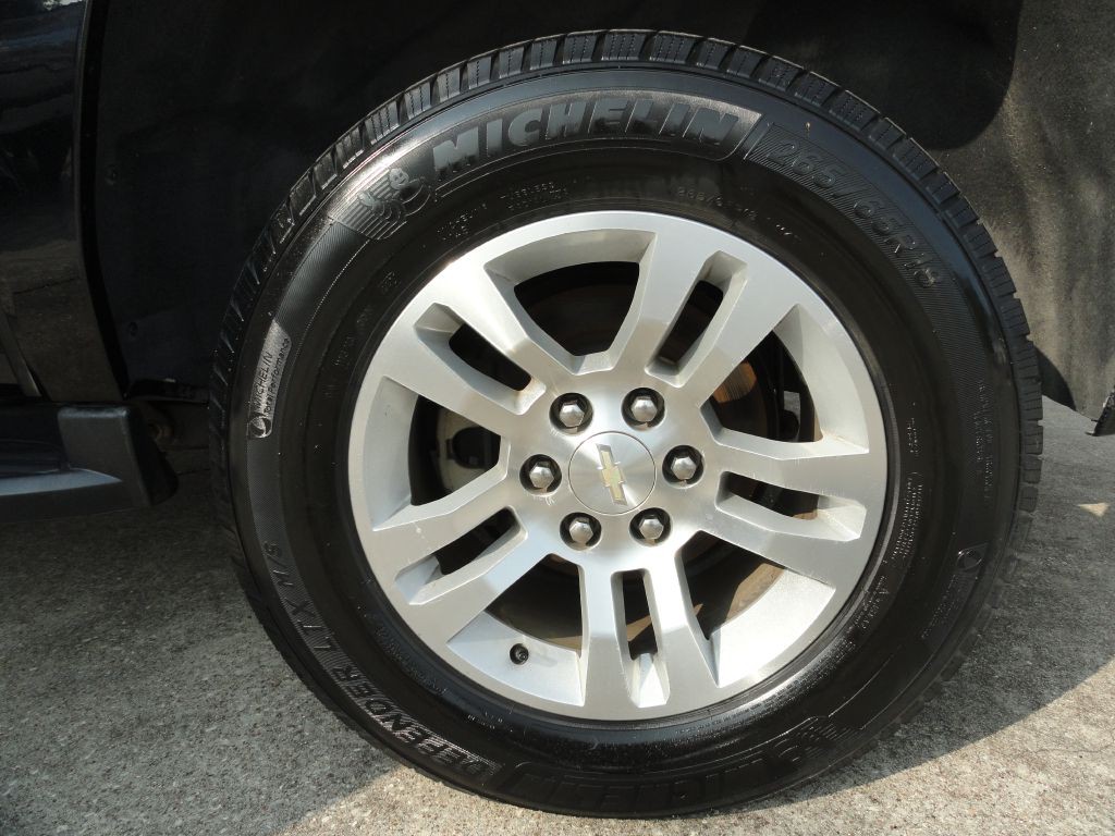 2019 Chevrolet Suburban Image 34