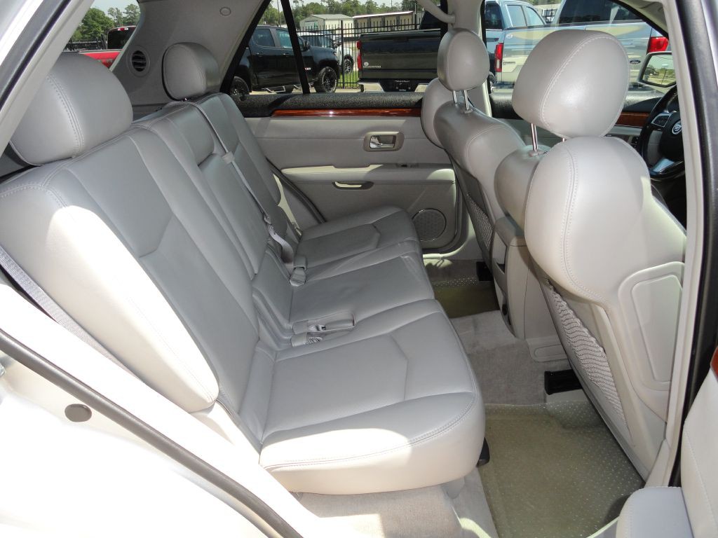 2008 Cadillac SRX Image 7