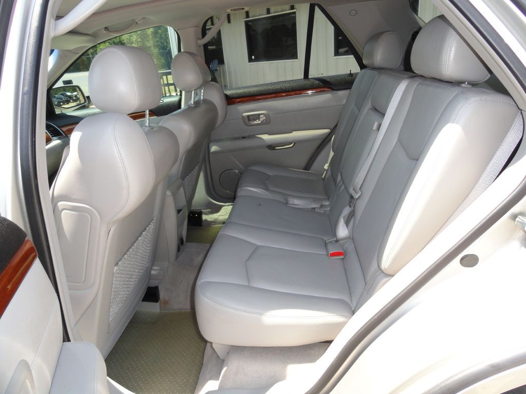 2008 Cadillac SRX Image 10