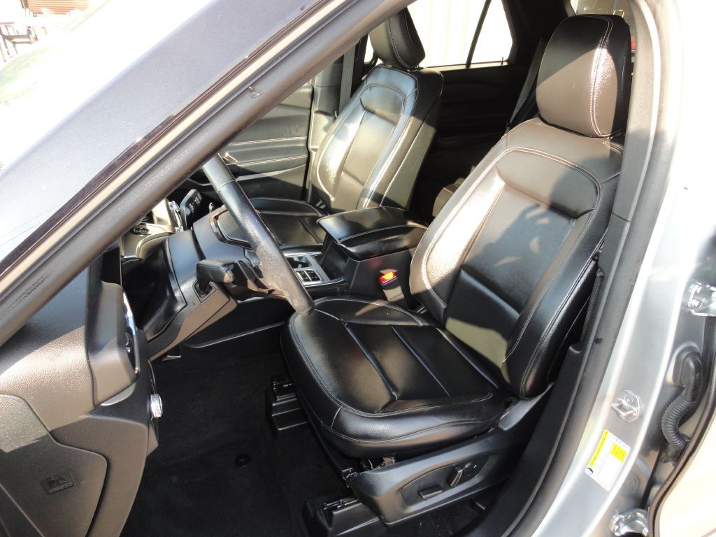 2020 Ford Explorer Image 9