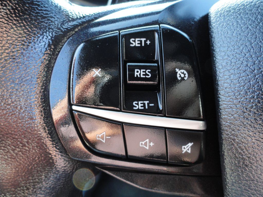 2020 Ford Explorer Image 21