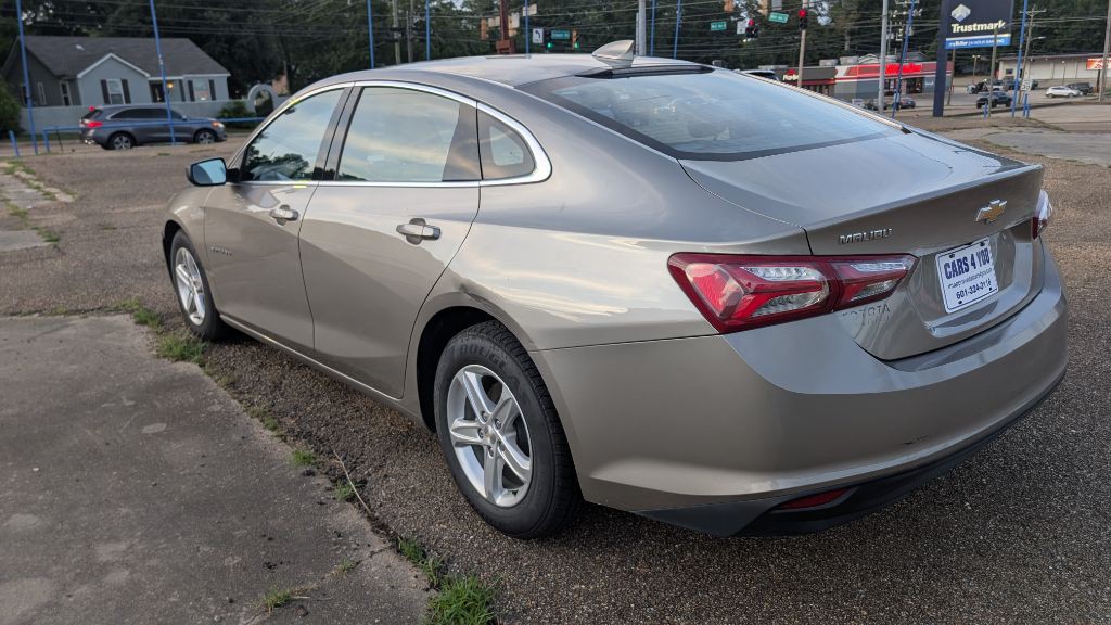 2022 Chevrolet Malibu Image 6