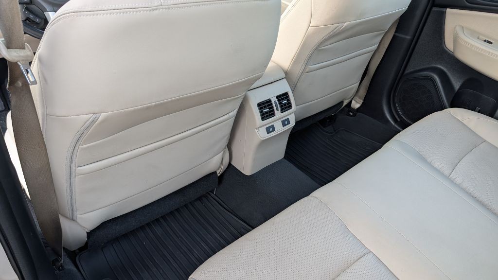 2016 Subaru Legacy Image 178