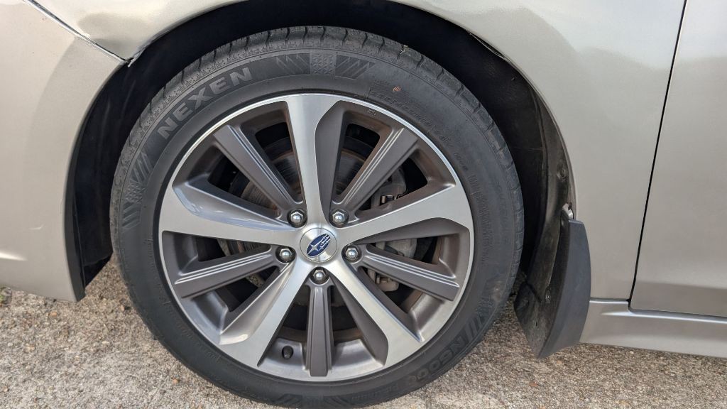 2016 Subaru Legacy Image 186