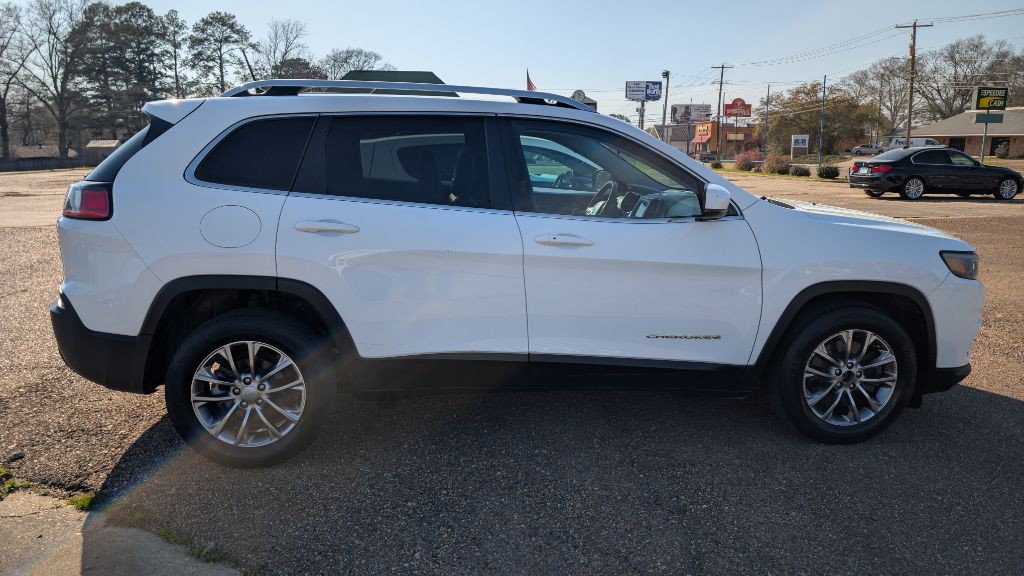 2019 Jeep Cherokee Image 4