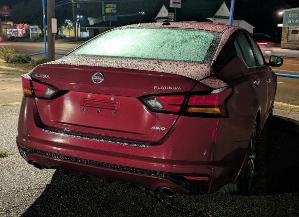 2021 Nissan Altima Image 2