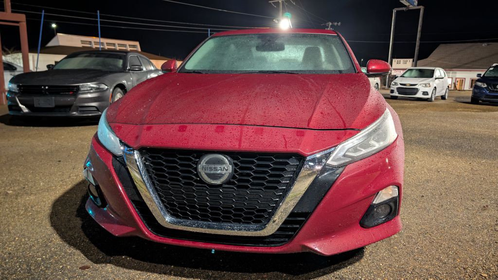 2021 Nissan Altima Image 13