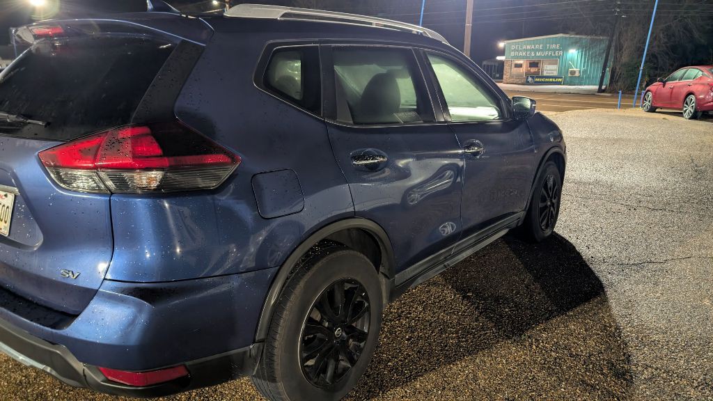 2018 Nissan Rogue Image 14