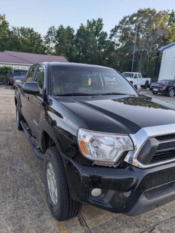 2015 Toyota Tacoma Image 3