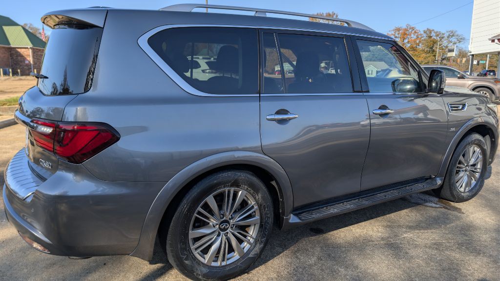 2018 INFINITI QX80 Image 7