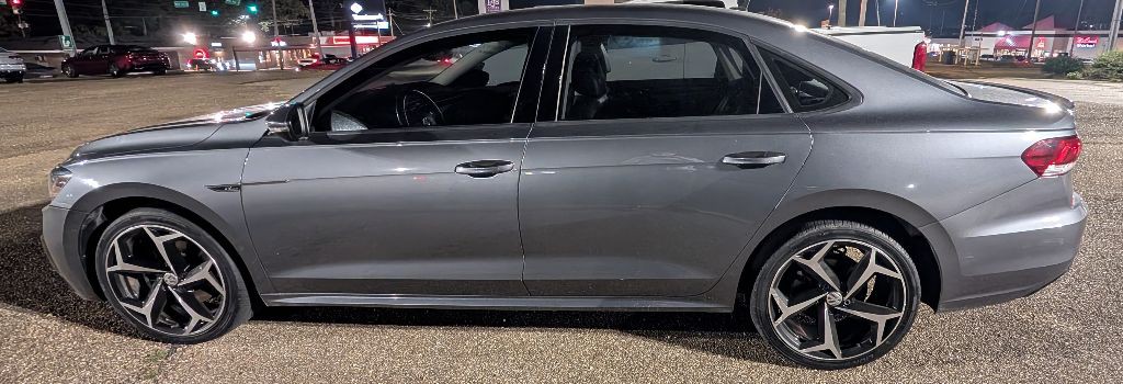 2020 Volkswagen Passat Image 1