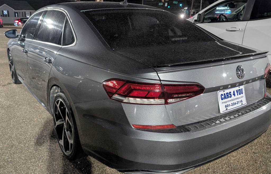 2020 Volkswagen Passat Image 4