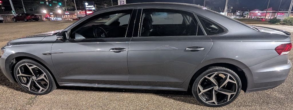 2020 Volkswagen Passat Image 5