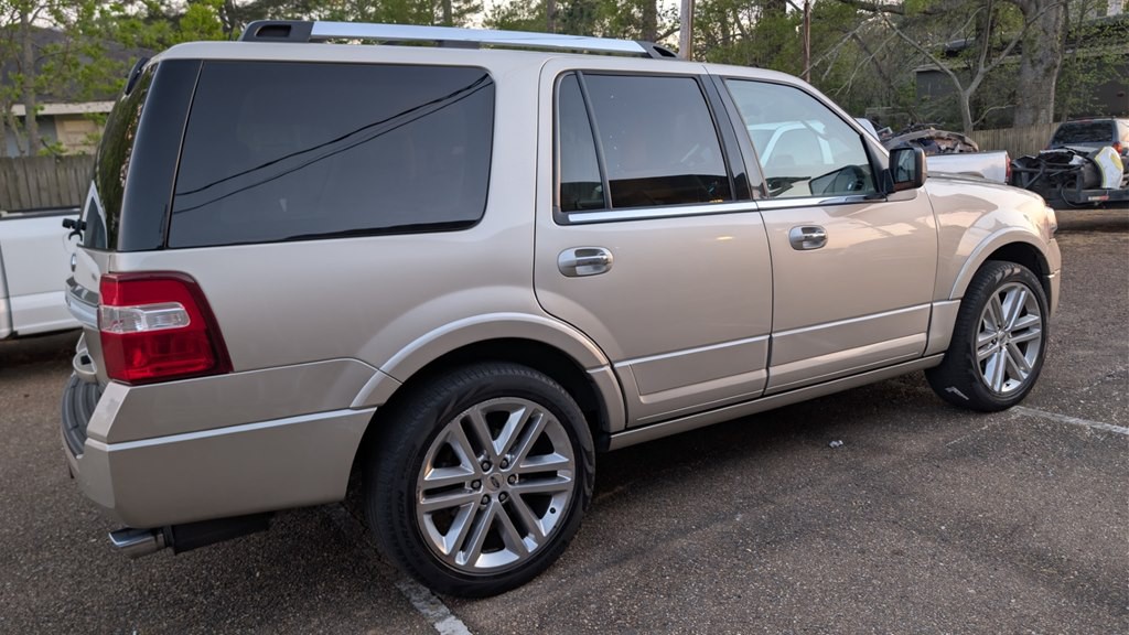 2017 Ford Expedition Image 25