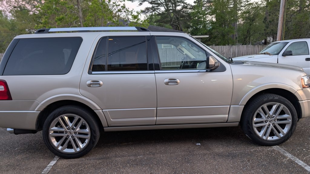 2017 Ford Expedition Image 27