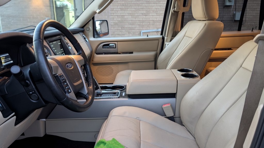 2017 Ford Expedition Image 36