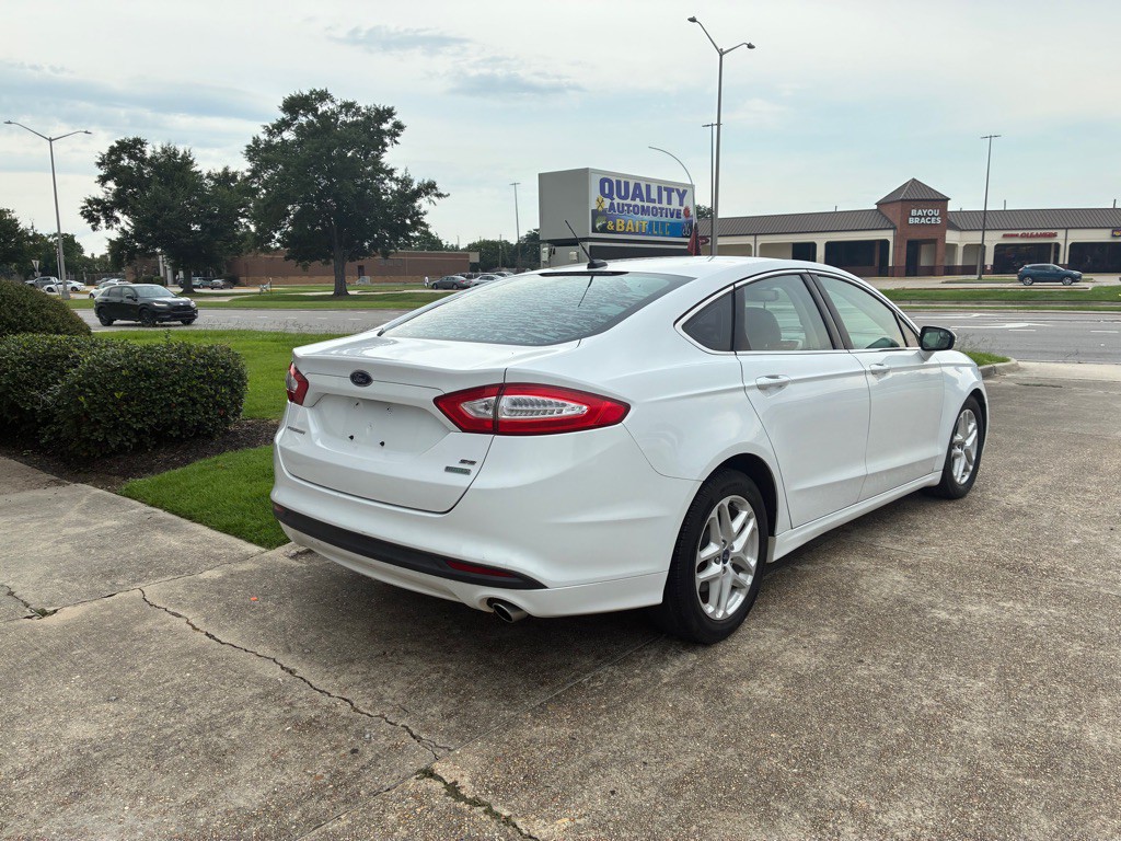 2014 Ford Fusion Image 5