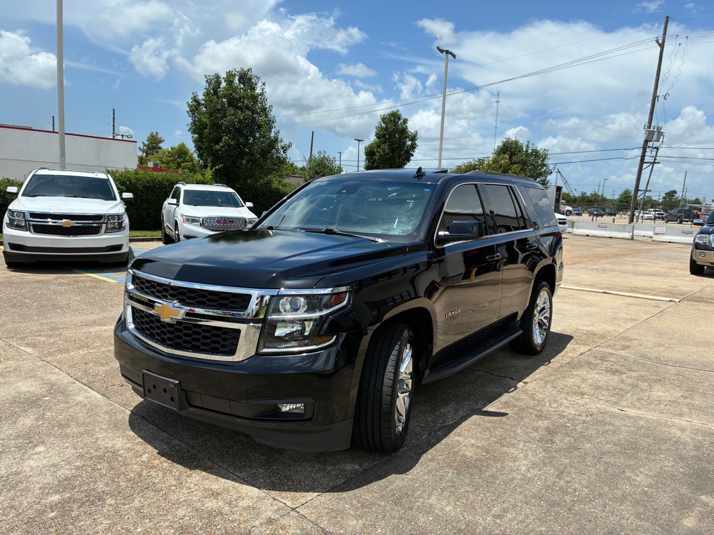 2017 Chevrolet Tahoe Image 1