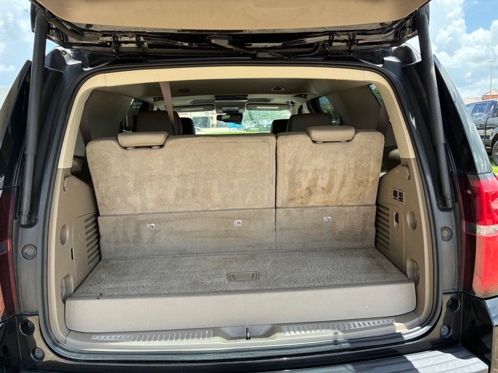 2017 Chevrolet Tahoe Image 28