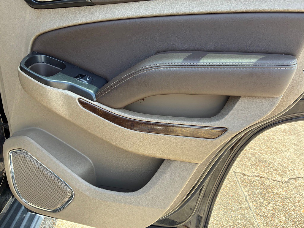 2017 Chevrolet Tahoe Image 34