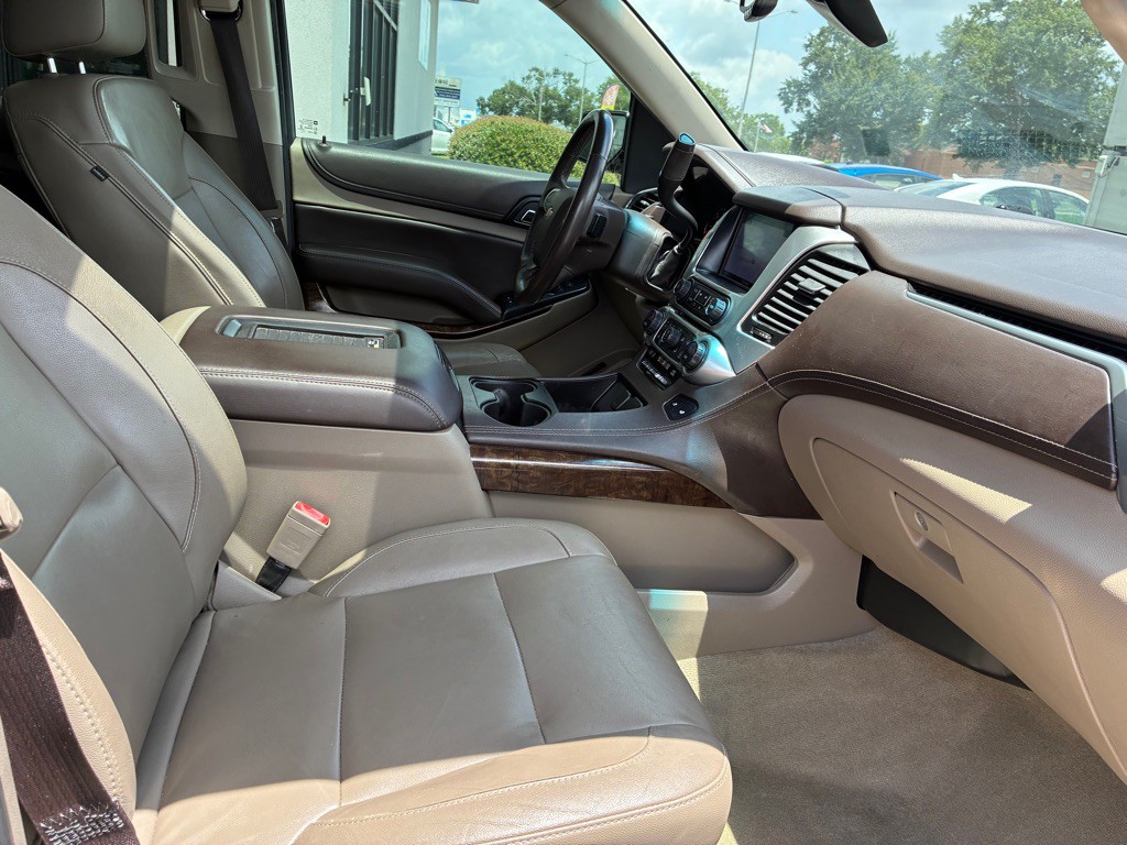 2017 Chevrolet Tahoe Image 35