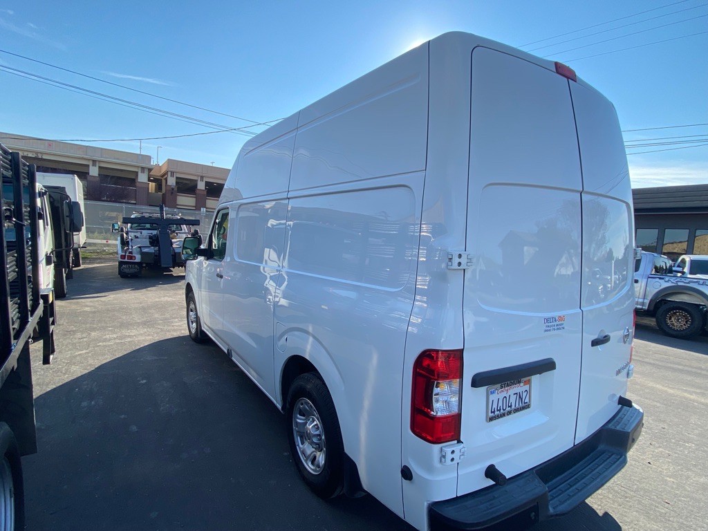 2018 Nissan NV Image 11