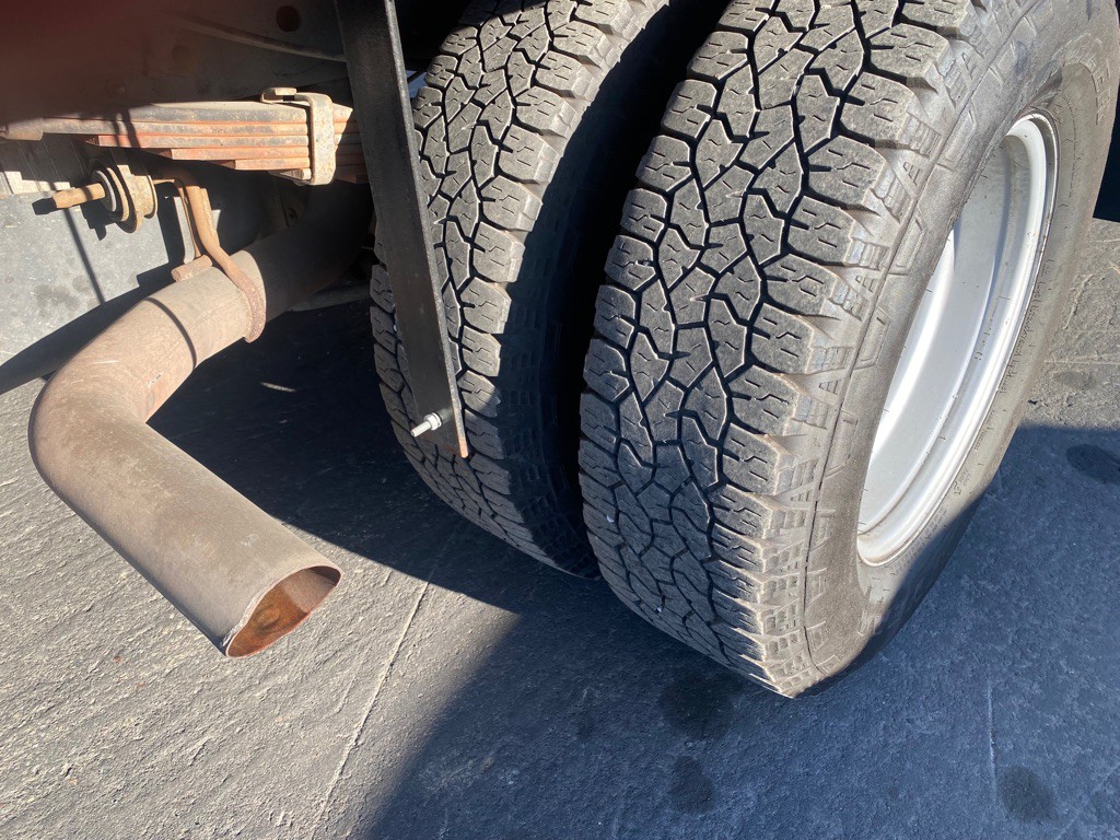 2017 Ford F-350 Image 9