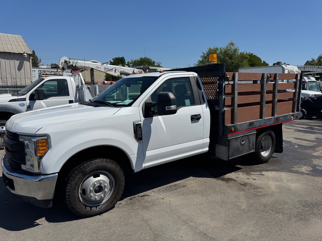 2017 Ford F-350 Image 22