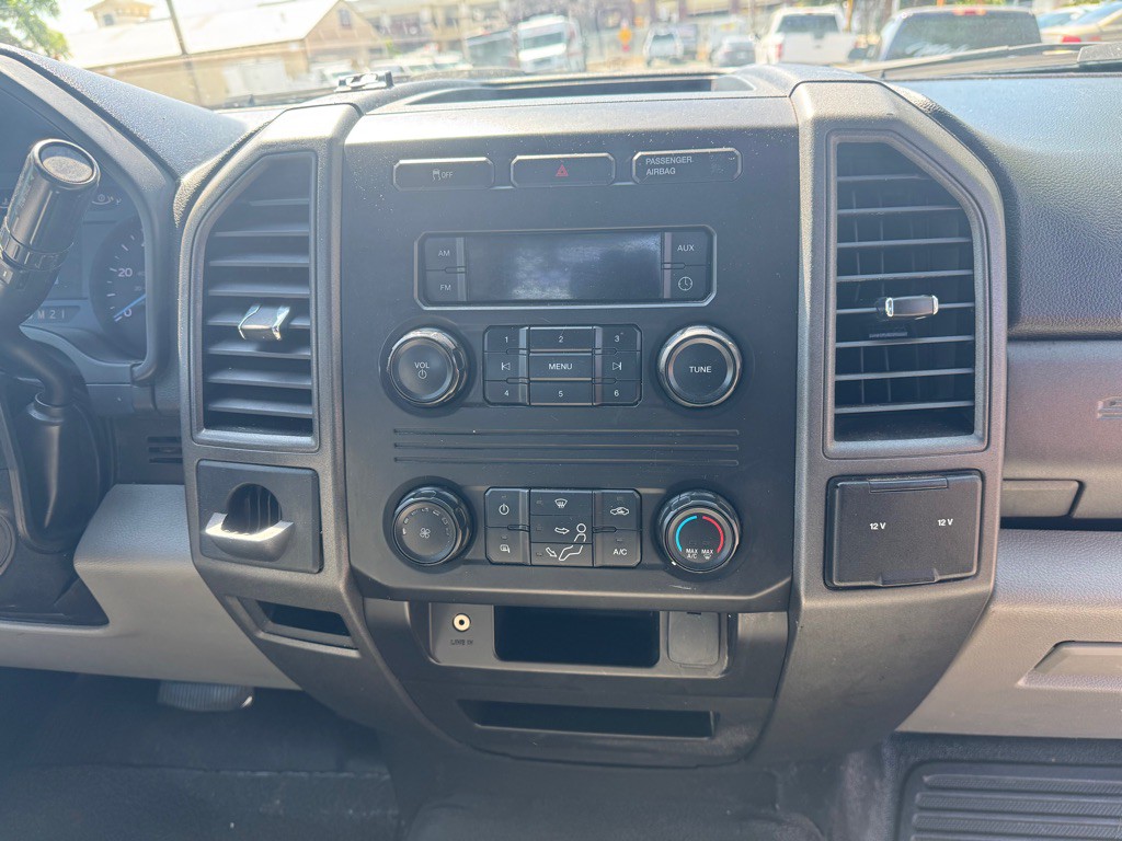 2017 Ford F-350 Image 15