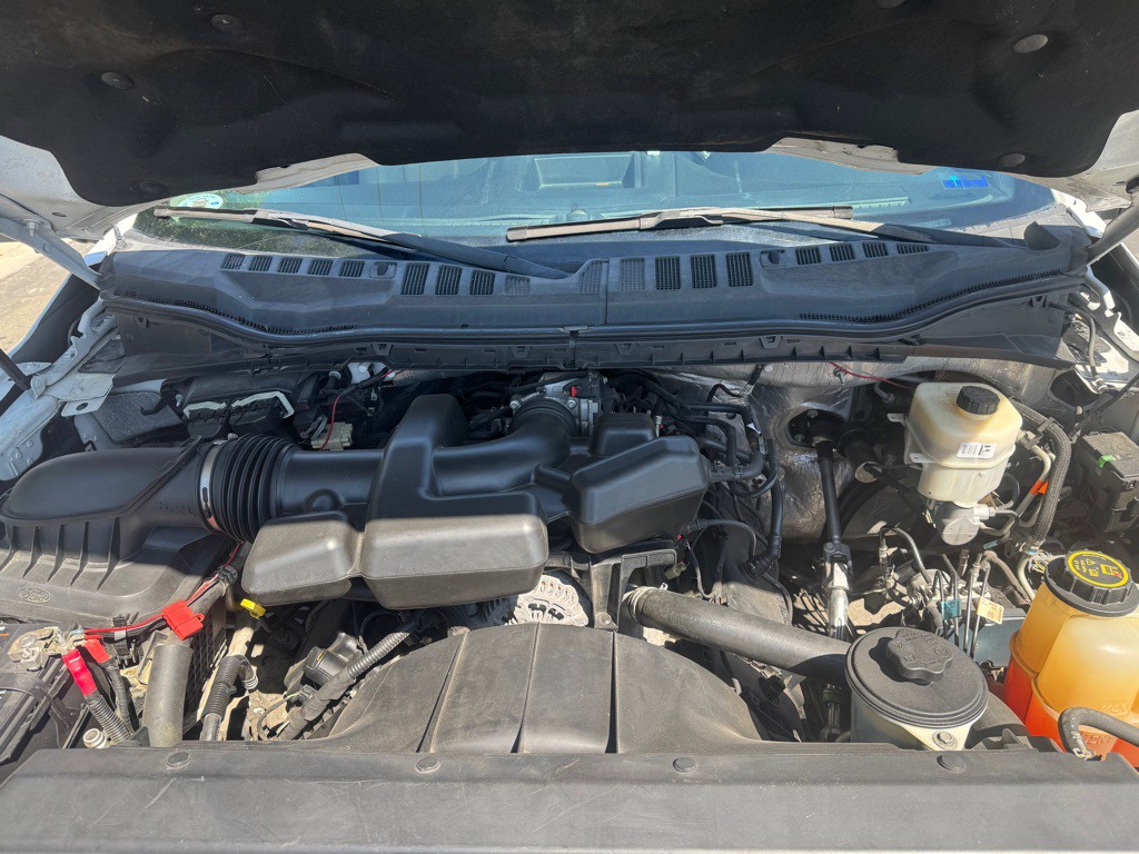 2017 Ford F-350 Image 9