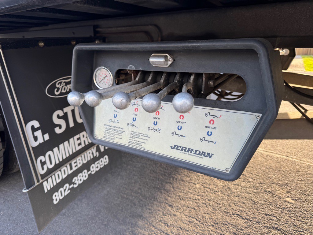 2018 RAM 5500 Image 9