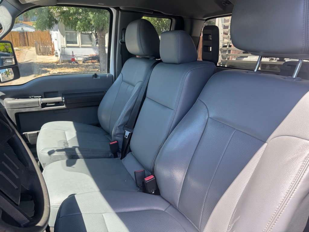 2015 Ford F-350 Image 18